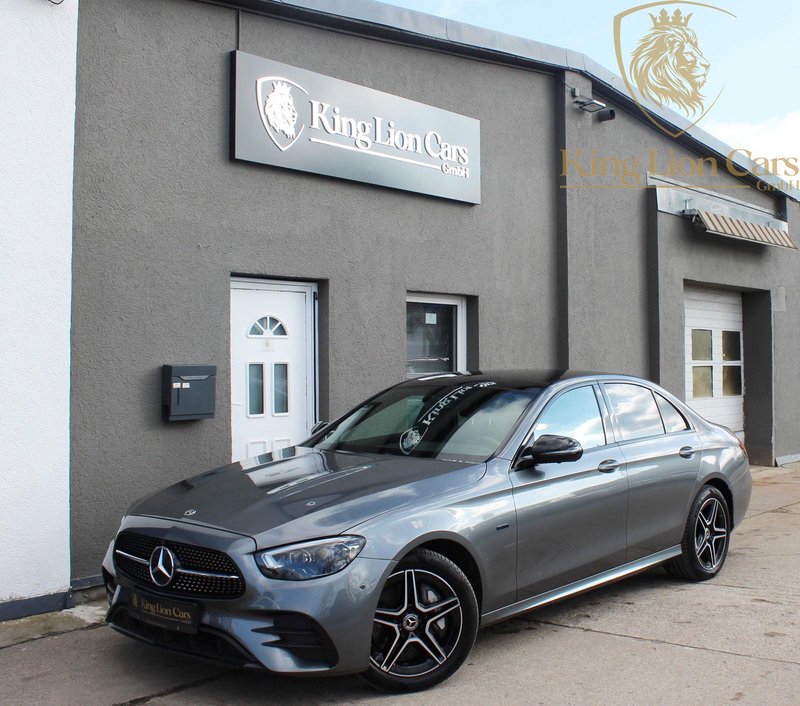 Mercedes-Benz E 300 e AMG SPORT PANO+MASSAGE+360+NIGHT+HUD+