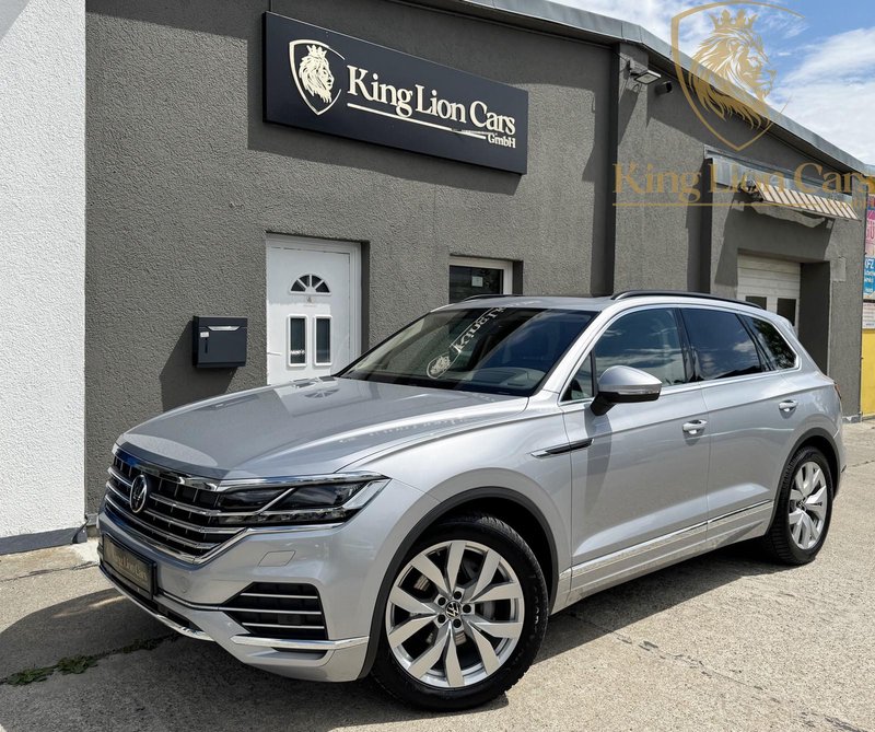 Volkswagen Touareg 3.0 TDI R-LINE 20Z PANO+AHK+HUD+MEMORY