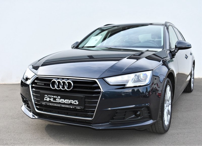 Audi A4 Avant S-Tronic quattro Standheizung ACC/Virtual/Navi/Bi-Xenon/AHK/Pano