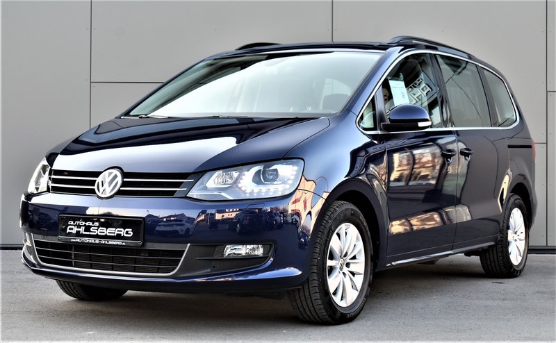 Volkswagen Sharan Comfor. 7-Sitzer/Pano/AHK/El.Schiebe/Xenon
