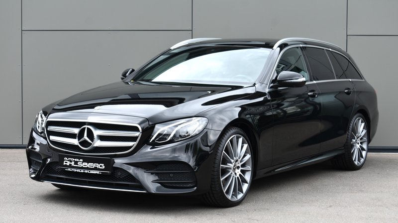 Mercedes-Benz E 220 D 4MATIC 9G AMG LED/360°/AHK/TEMPO./PANO/20"