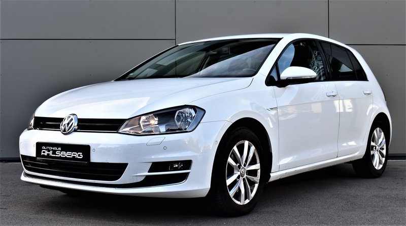 Volkswagen Golf VII Lounge BMT NAVI/AHK/PDC