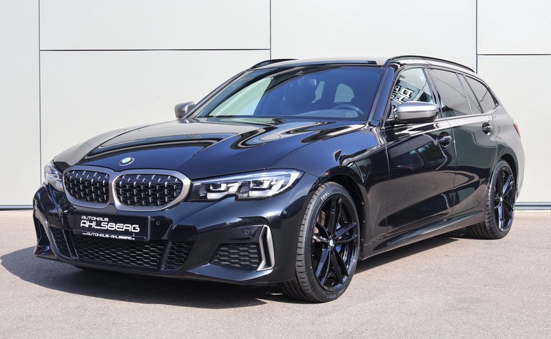 BMW M340i SHADOW/ LIVE/TEMPO./CAR-PLAY/LED/H-K/19"