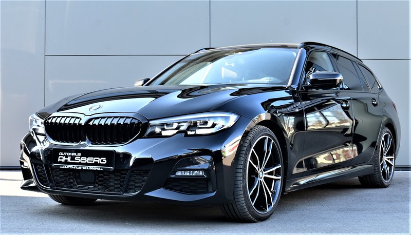 BMW 320 i M Sport Shadow used buy in Pfullingen Price 41900 eur