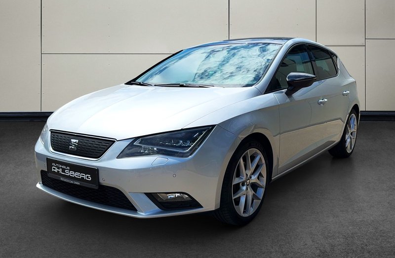 Seat Leon Style 1.6 TDI LED/DAB/LANE/PANO/KAMERA/LEDER/TEMPO.