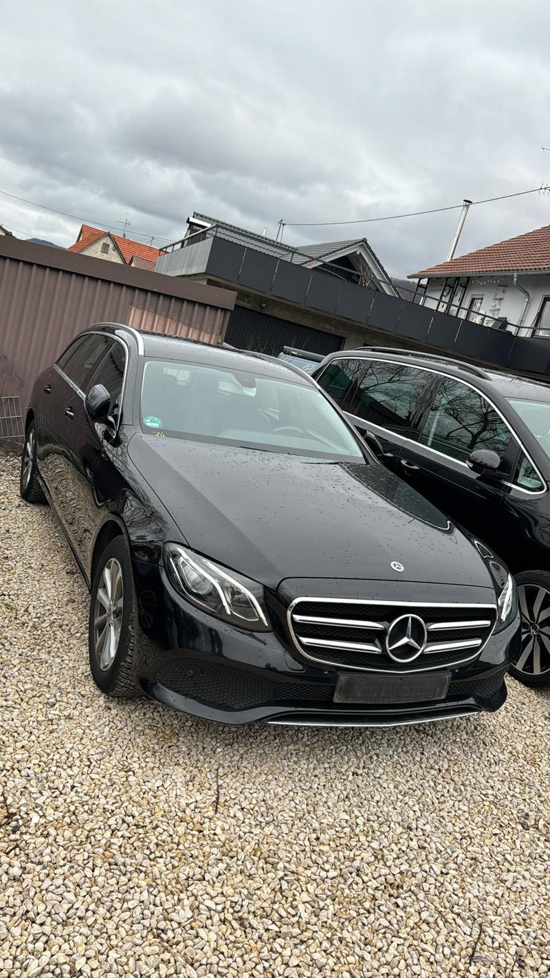 Mercedes-Benz E 200 d