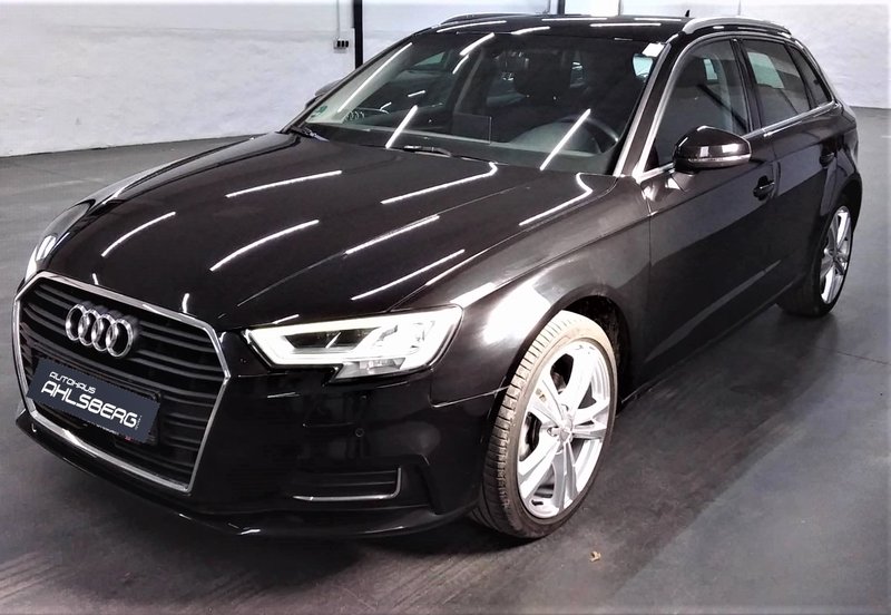 Audi A3 Sportback Design ACC/LED/AHK/NAVI/LEDER/DAB