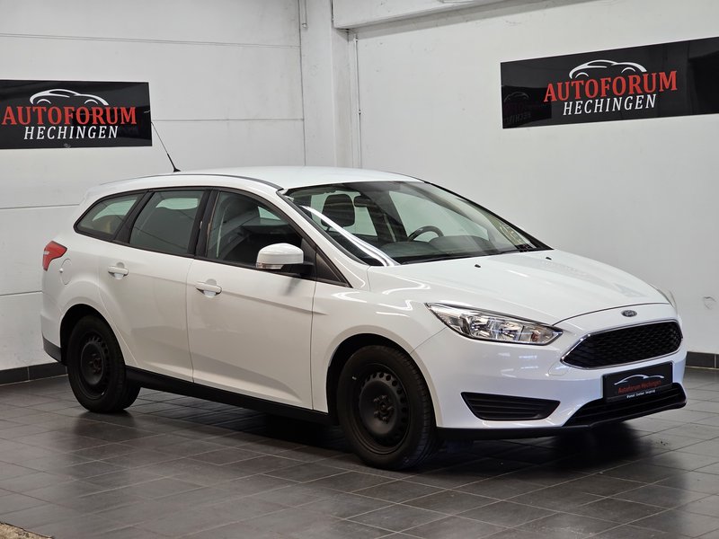 Ford Focus 1.0 EcoBoost Start-Stopp-System Ambiente