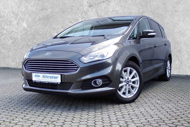 Ford S-Max Titanium mit Automatik