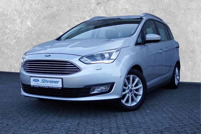Ford Grand C-Max Titanium mit Rückfahrkamera