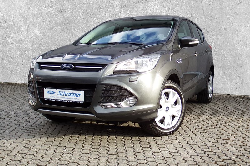 Ford Kuga Trend mit PDC | Parkpilot