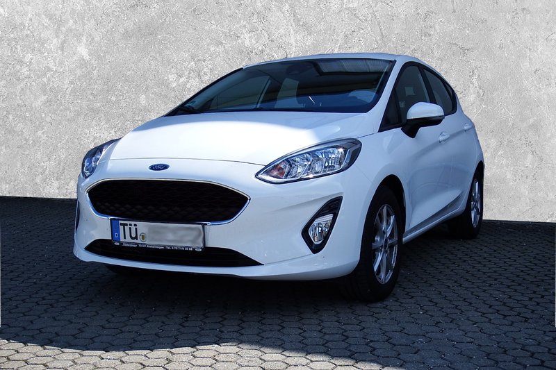 Ford Fiesta Cool & Connect mit PDC | Winter-Paket