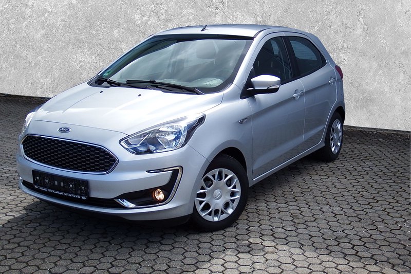 Ford KA+ Cool&Connect mit PDC | Winter-Paket