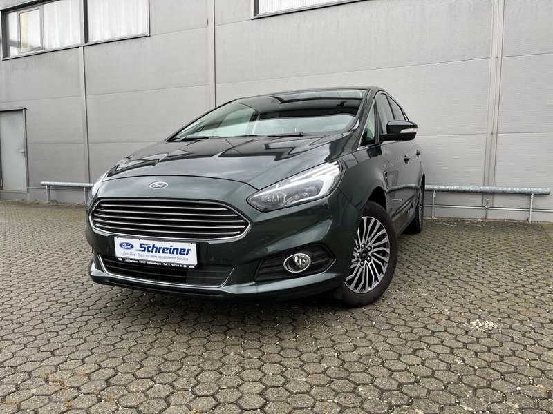 Ford S-Max Titanium mit AHK | ACC | LED