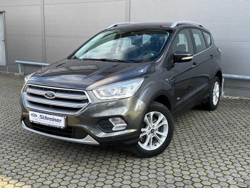 Ford Kuga Titanium Anhängerkupplung | Frontscheibe beheizbar