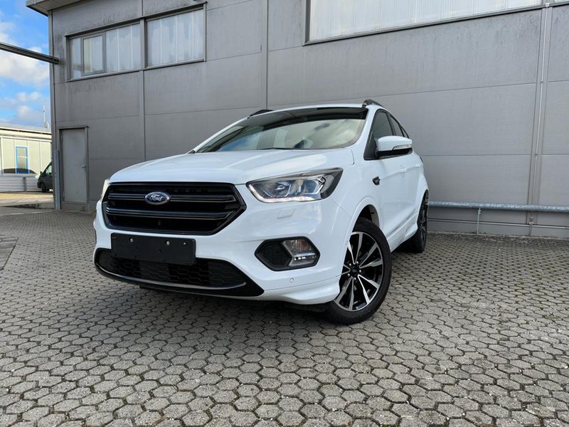 Ford Kuga ST-Line mit AHK | Keyfree | 18"