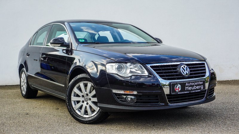 Volkswagen Passat Lim./XENON/AHK/TEMPOMAT/SHZ/1. HAND