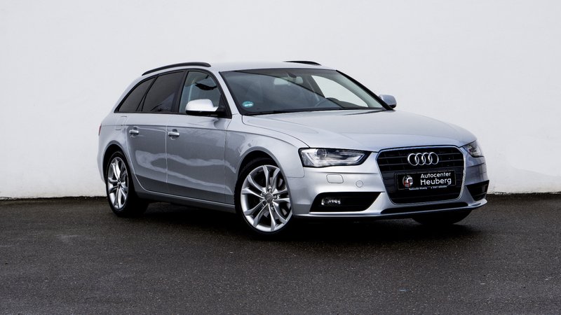 Audi A4 Avant 3.0 TDI/LEDER/MMI NAVI/XENON/2.HAND