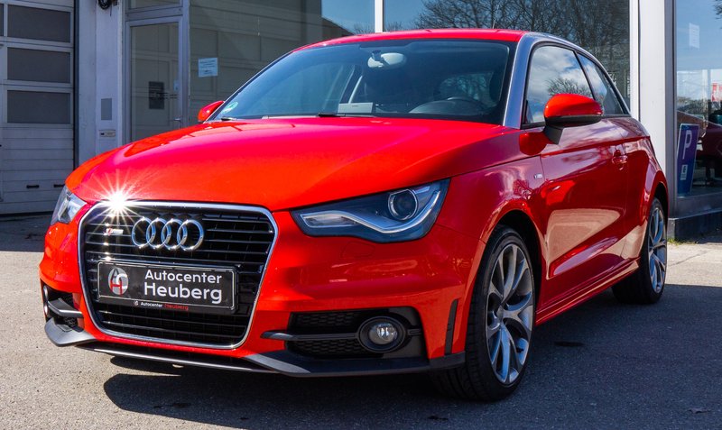 Audi A1 1.4 Attraction S TRONIC/S LINE/XENON/KLIMA