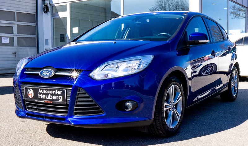 Ford Focus Lim /TÜV NEU/GARANTIE/1.HAND/SHZ