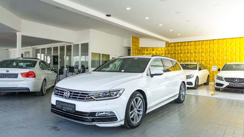 Volkswagen Passat 2.0TDI HIGHLINE/2x R-LINE/1.Hd/KAMERA/ACC