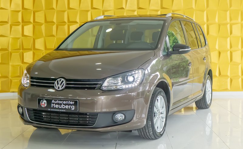 Volkswagen Touran 1.4 TSI/STEUERKETTE NEU/2.Hd/PANO/NAVI