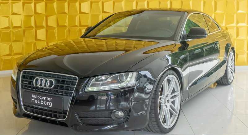Audi A5 Coupe 3.0TDI QUATTRO/20"/NAVI/LEDER/KAMERA