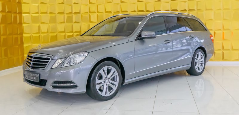 Mercedes-Benz E 200 CGI AVANTGARDE AUTOMATIK/NAVI/LEDER/PDC