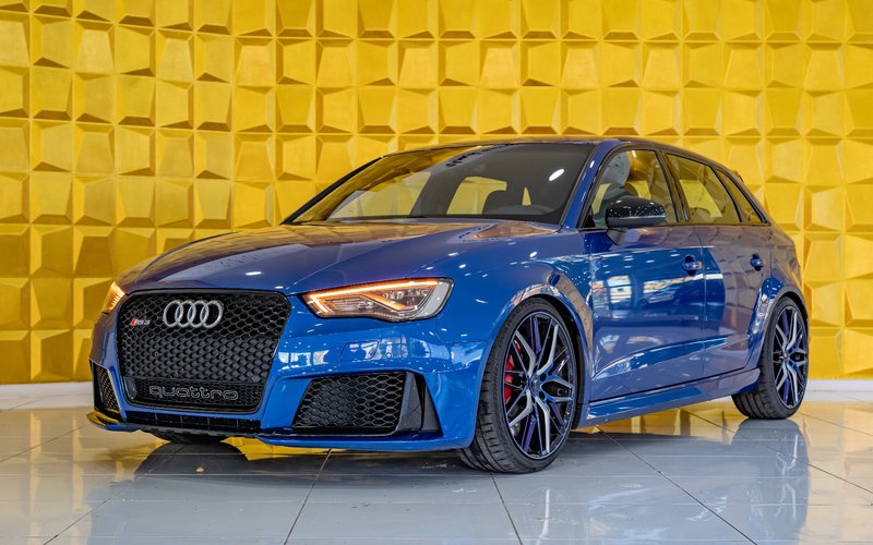 Audi RS3 2.5 TFSI quattro RS SITZE&ABGASB&O 1.Hd KW