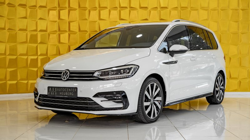 Volkswagen Touran 2.0 TDI DPF R-Line Edition*NAVI*PANORAMAD.*KAMERA*