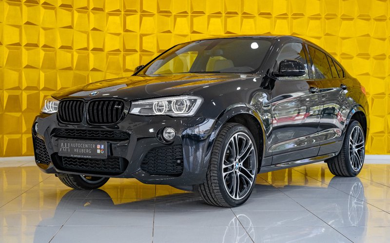 BMW X4 3.0d M SPORTPAKET KAM PANO HUD ELEK.SITZE