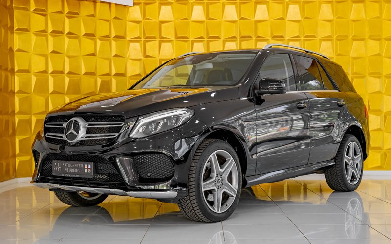 Mercedes-Benz GLE 350 d 4MATIC AMG 360° ACC PANO STANDHEIZUNG