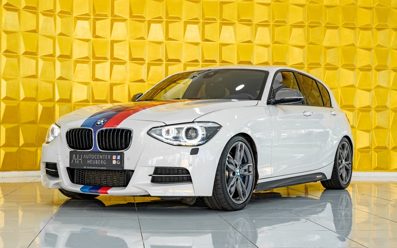 BMW M135 i Autom. BASTUCK Schiebedach NAVI Elektr.Sitze