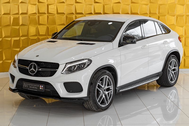 Mercedes-Benz GLE 350 d AMG 21" NIGHT 360° H&K ACC TOT