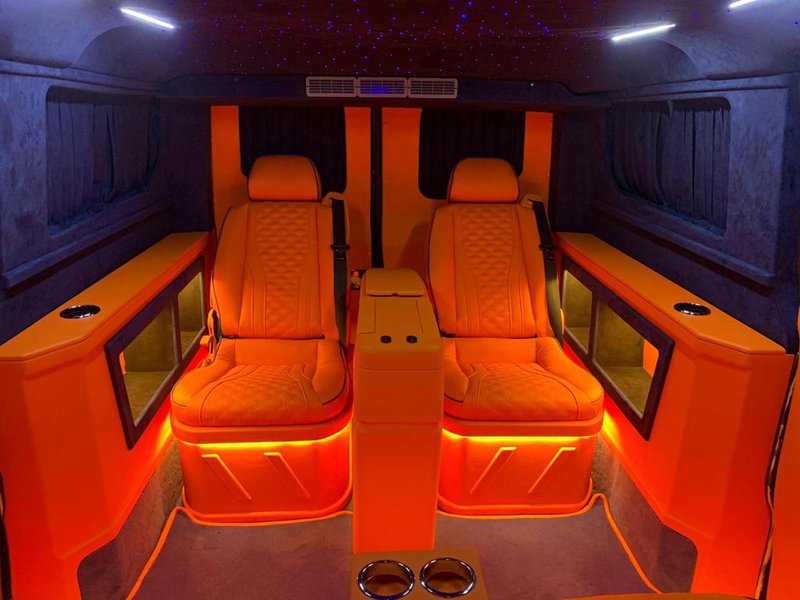Ford Transit VIP UMBAU ORANGE
