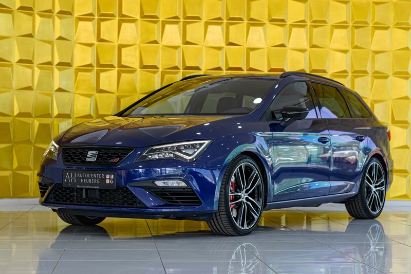 Seat Leon Cupra 300 4Drive PANO ACC KAM