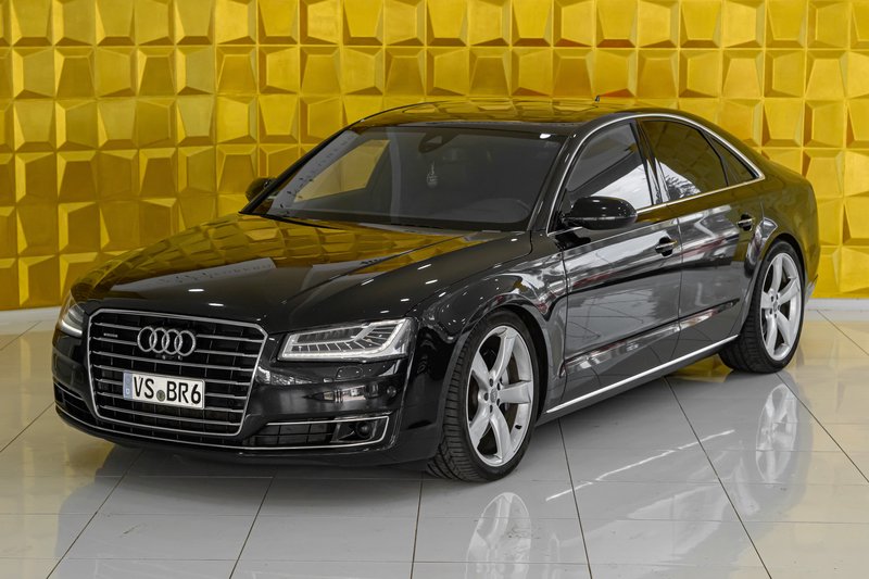 Audi A8 4.2 TDI quattro SOUNDBOX 100%VOLL