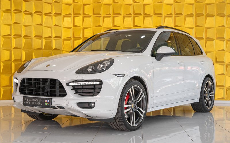 Porsche Cayenne GTS SPORT DESIGN CHRONO&ABGAS LUFT
