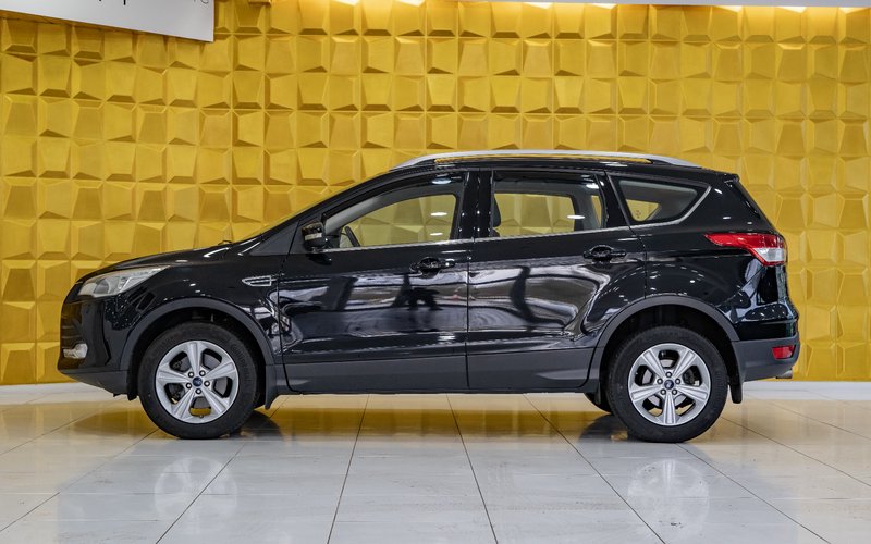 Ford Kuga 2.0TdCi4 4 TÜV09.2024 SERVICE NEU BEI FORD