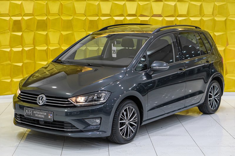 Volkswagen Golf Sportsvan VII Allstar AHK PDC ACC TÜV NEU