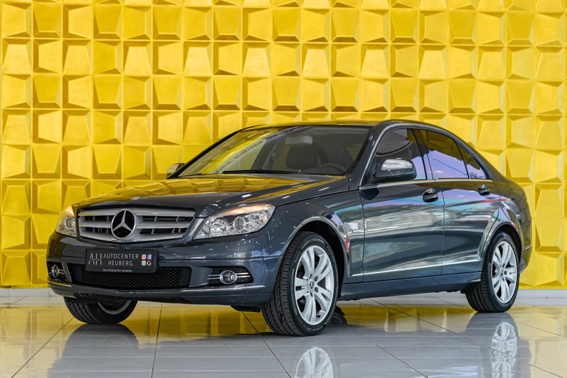 Mercedes-Benz C 220 CDI NAVI SCHIEBEDACH PDC V&H TEMPOMAT ELK SITZE