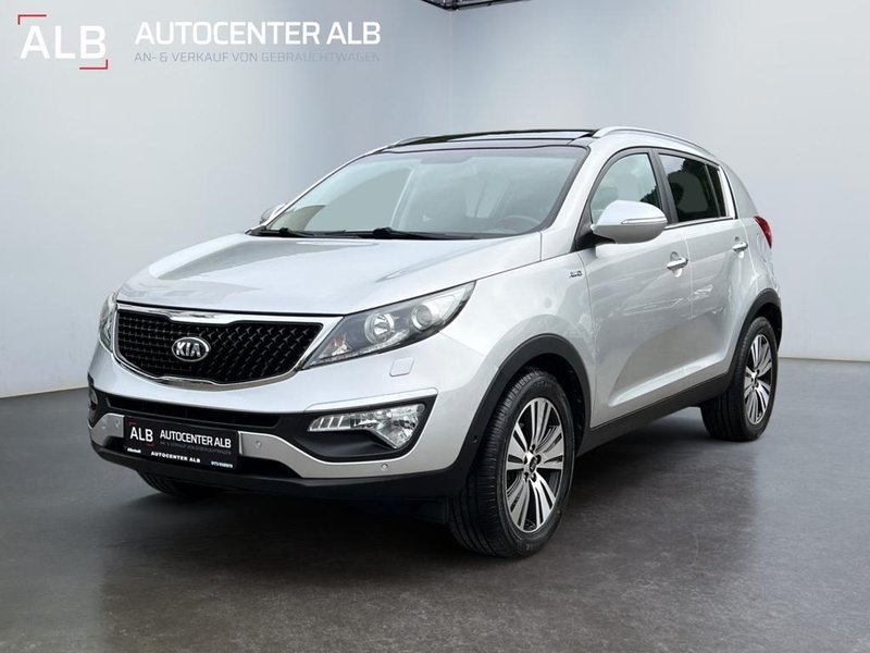 Kia Sportage Spirit 4WD /NAVI/XENON/PANO/EURO5/4X4/
