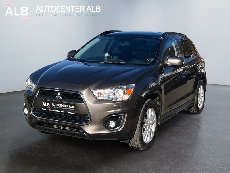 Mitsubishi ASX Instyle 4WD/AUTOMATIK/AHK/PANO/1.HAND/4X4/XENON