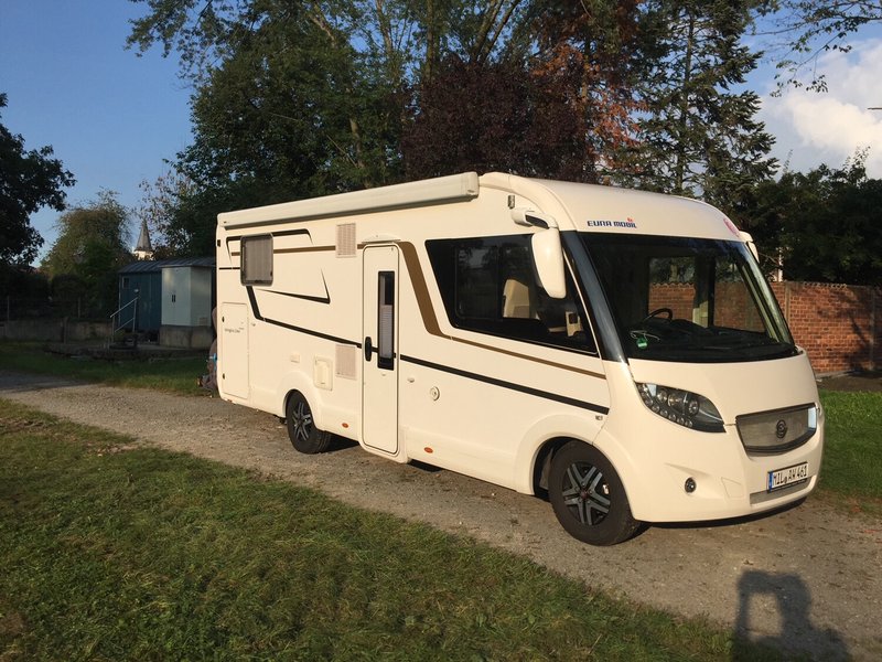 Eura Mobil Integra Line 720 EB Top Ausstattung