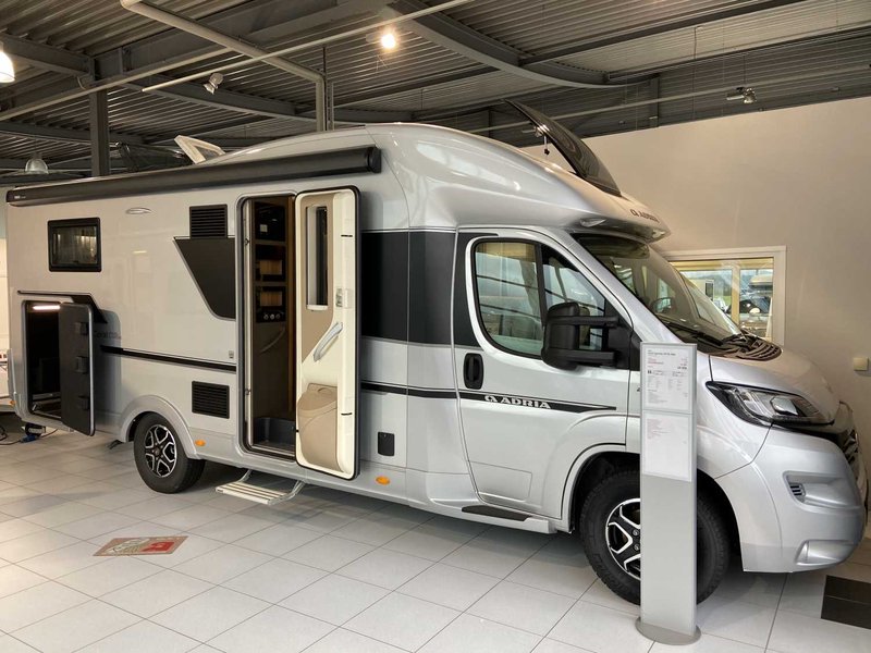 Adria Coral Supreme 670 DL Alde 50% auf Navi u. Rückf