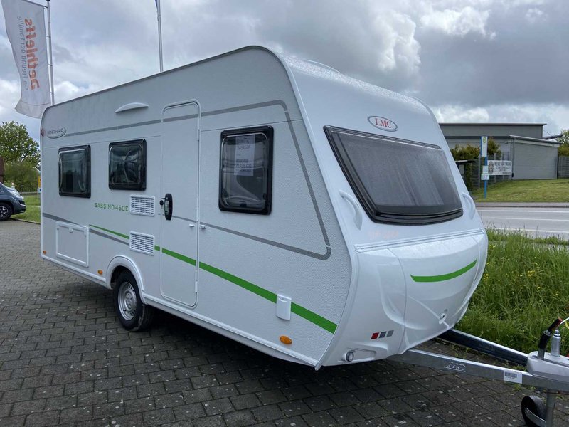 LMC Sassino 460 E  Paket 1 + 2 / Dusch Paket
