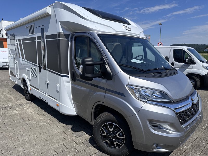 Carado T 447 Messeaktion/NaviRadioRückfahrkamera/Hubbett