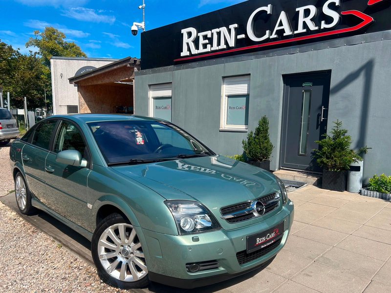 Opel Vectra GTS Turbo/MEMO/XENON/LEDER/TEMP/AHK/VOLL!