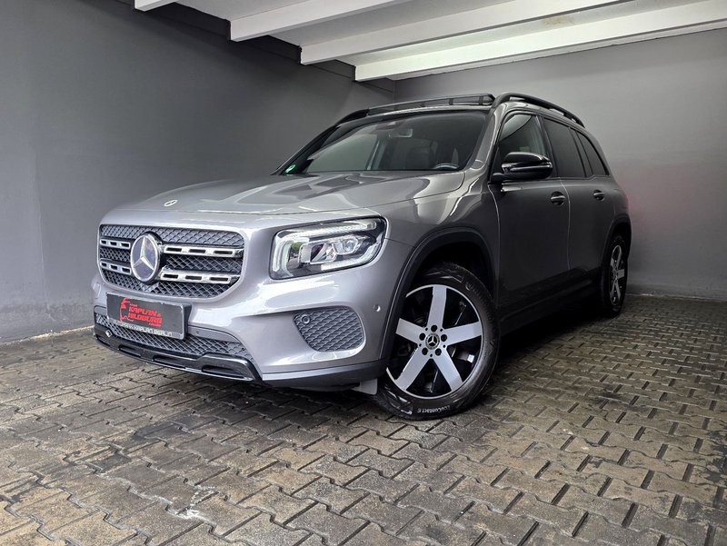 Mercedes-Benz GLB 220 d, PANORAMA, LED, AHK, LEDER, NAVI