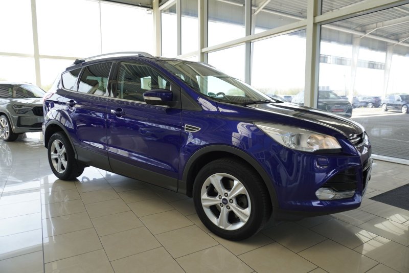 Ford Kuga 2.0 TDCi AHK/Navi/el.Klappe/Kessy/Winterp.